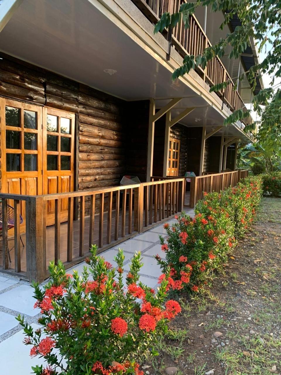 Hotel Luna Azul Tatacoa Villavieja Buitenkant foto