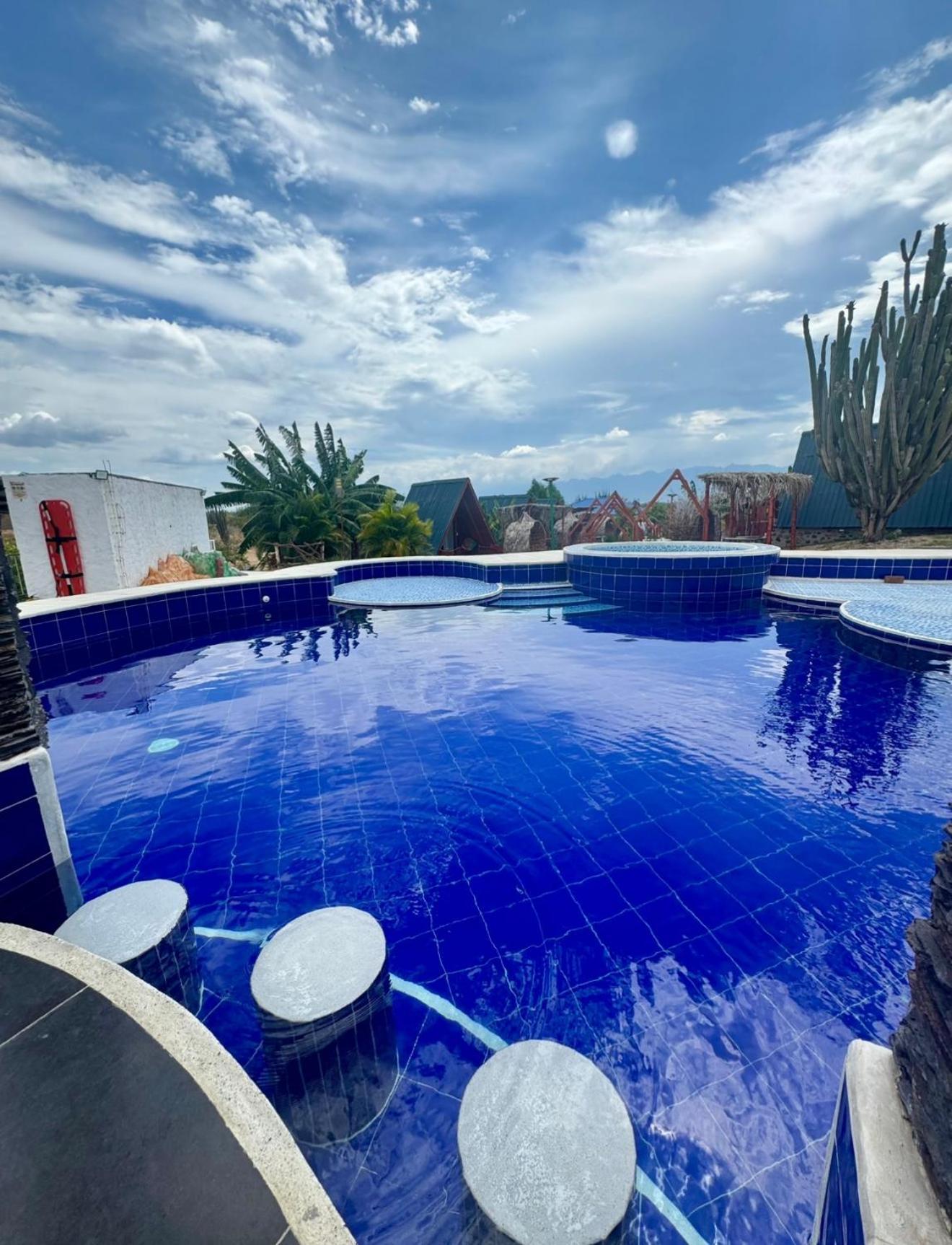 Hotel Luna Azul Tatacoa Villavieja Buitenkant foto